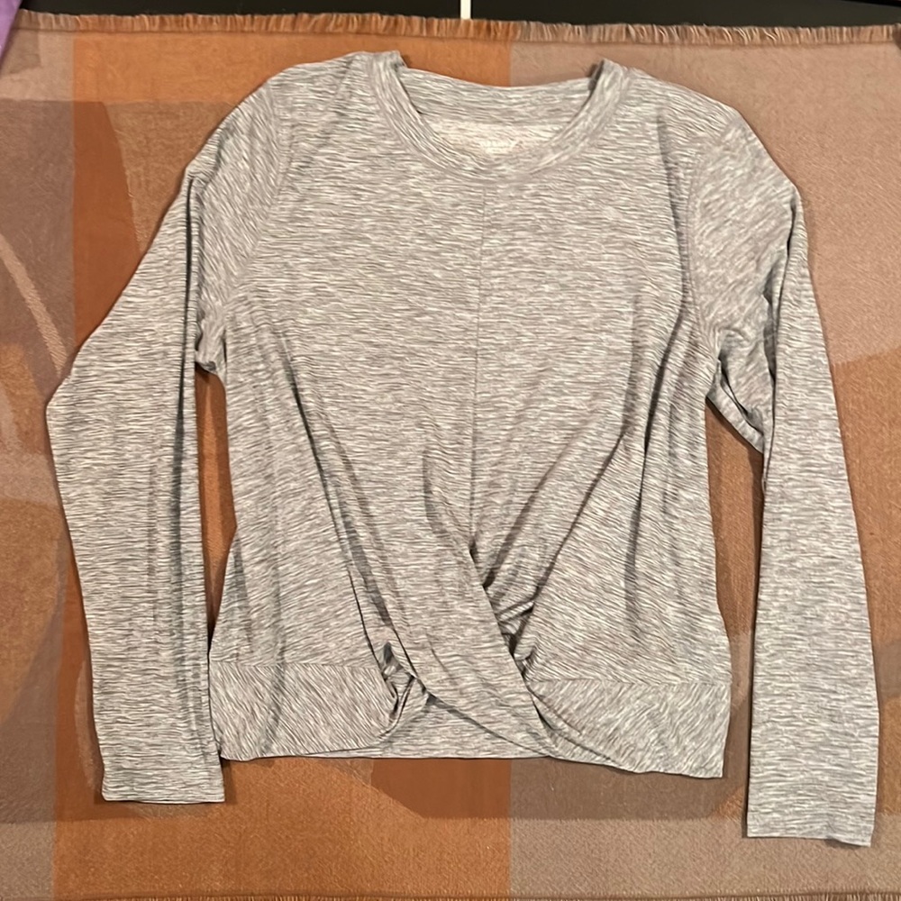 Butter Soft Old Navy Active faux front knot long sleeve, XL